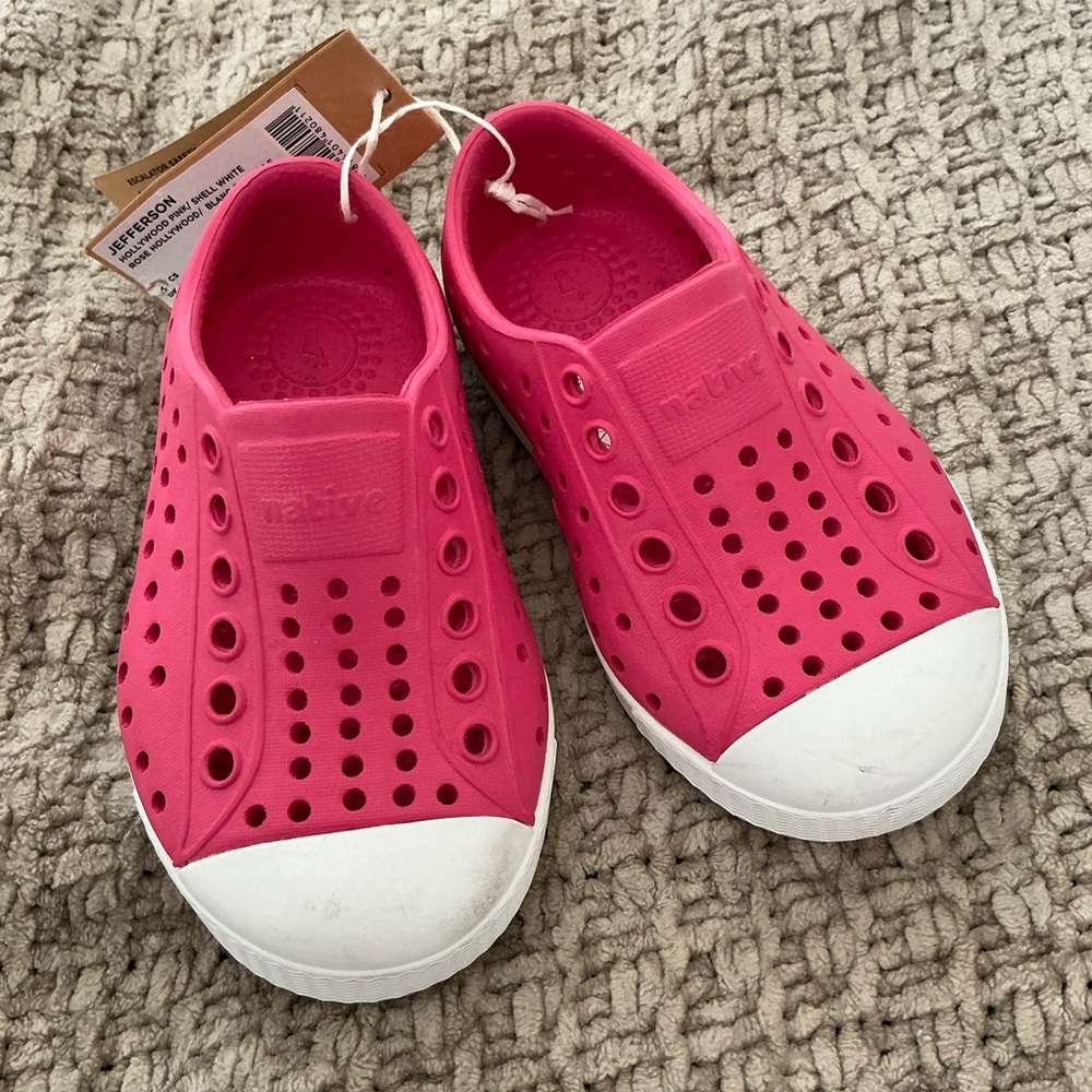 NWT Native Kids Pink and White